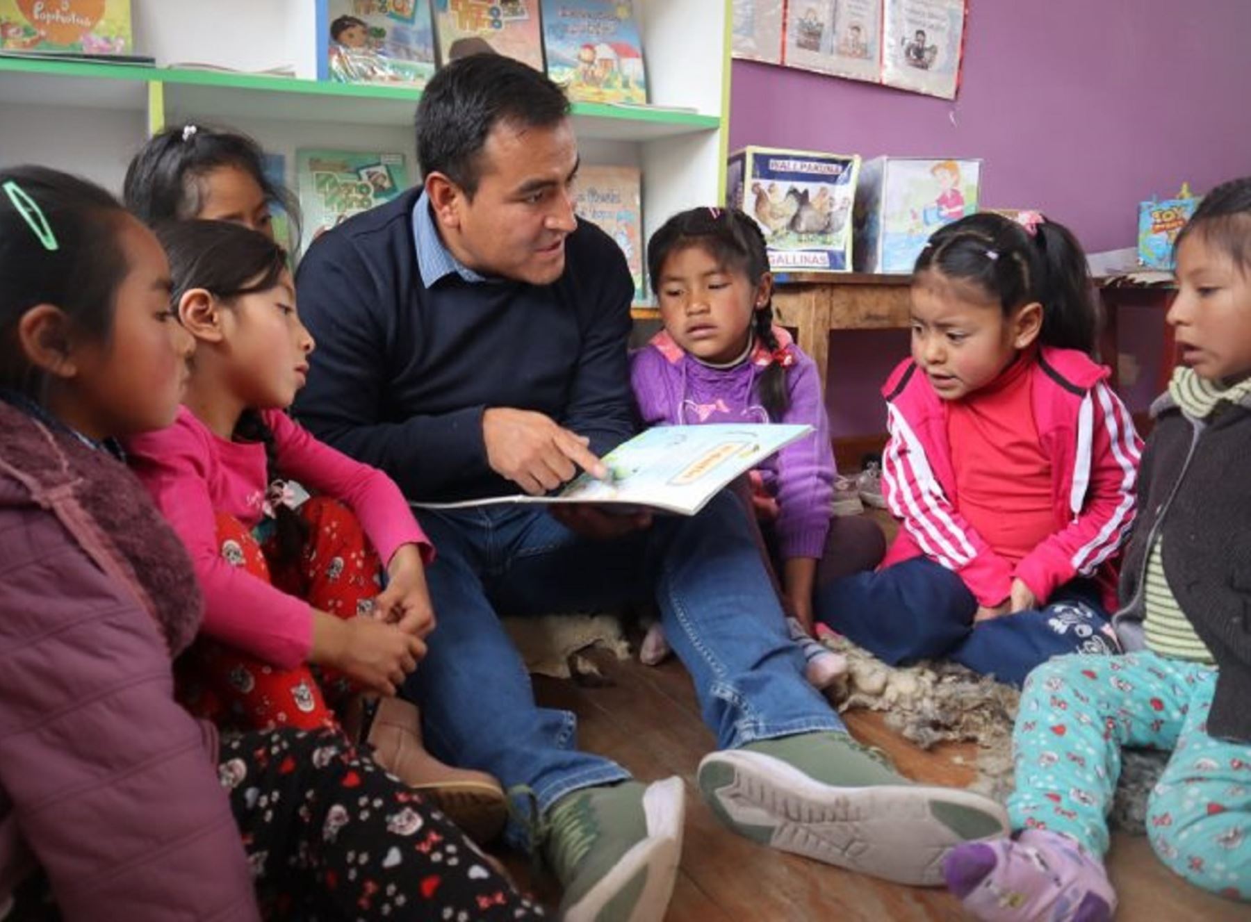 Maestros rurales rechazan ampliación del calendario escolar y piden diálogo con el Gobierno