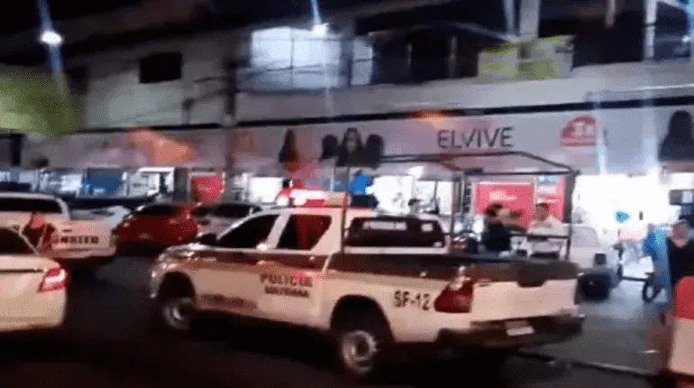 Librecambista muere baleada durante asalto en el mercado Mutualista