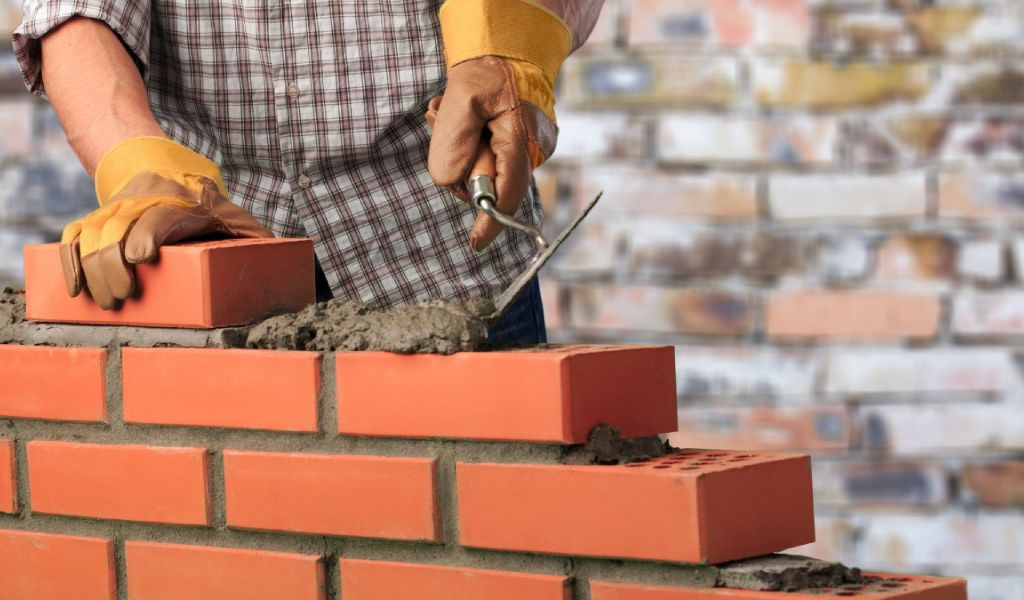 Exportaciones de ladrillos bolivianos crecen 56% en un año y Perú lidera como principal comprador