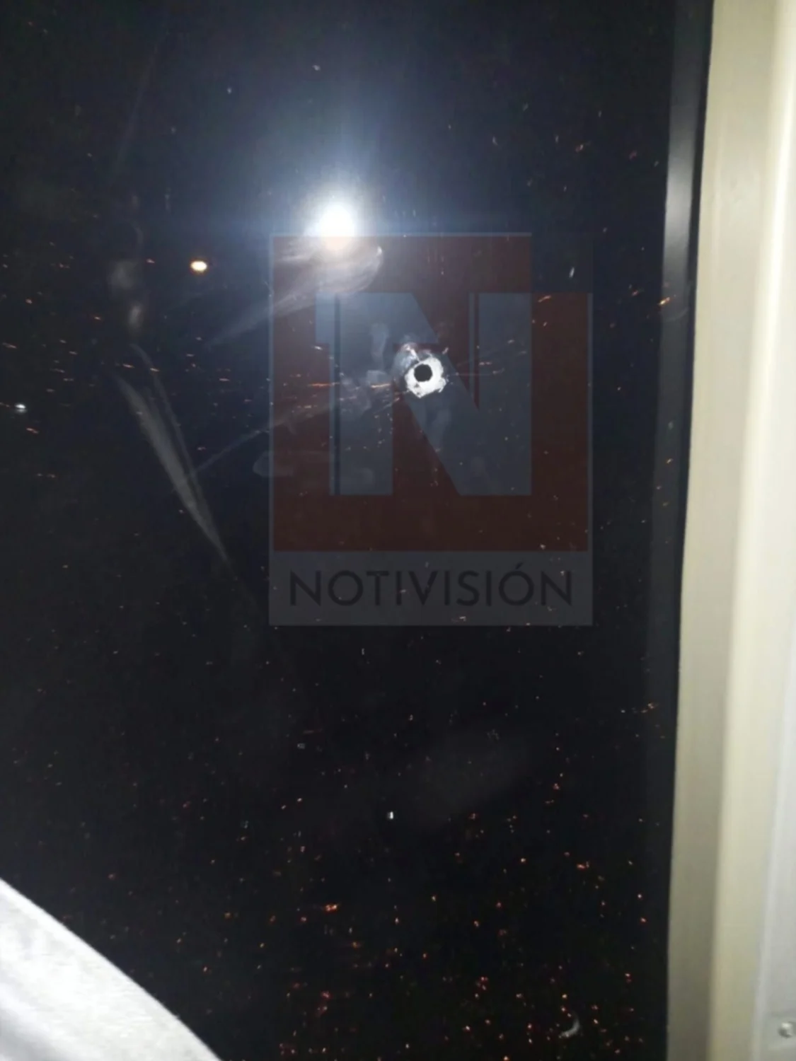 Atentado armado contra bus de Blooming en Montero casi impacta al conductor