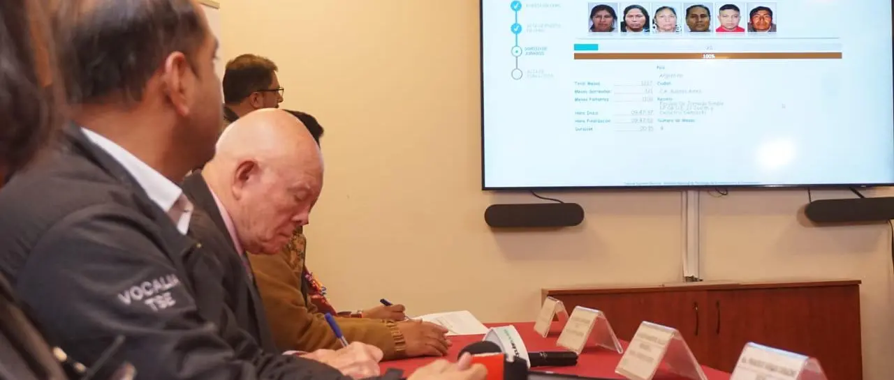 Más de 204 mil jurados electorales para las elecciones del 17 de agosto