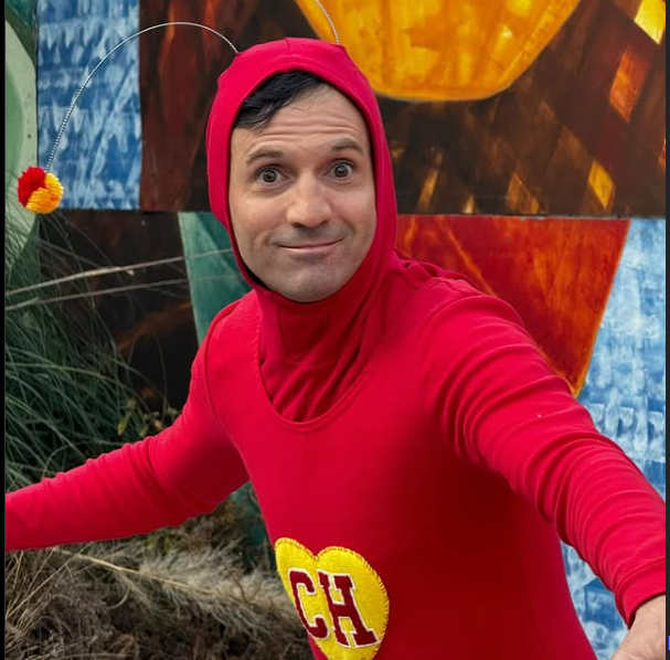 Confirman segunda temporada de la bioserie “Chespirito: sin querer queriendo”