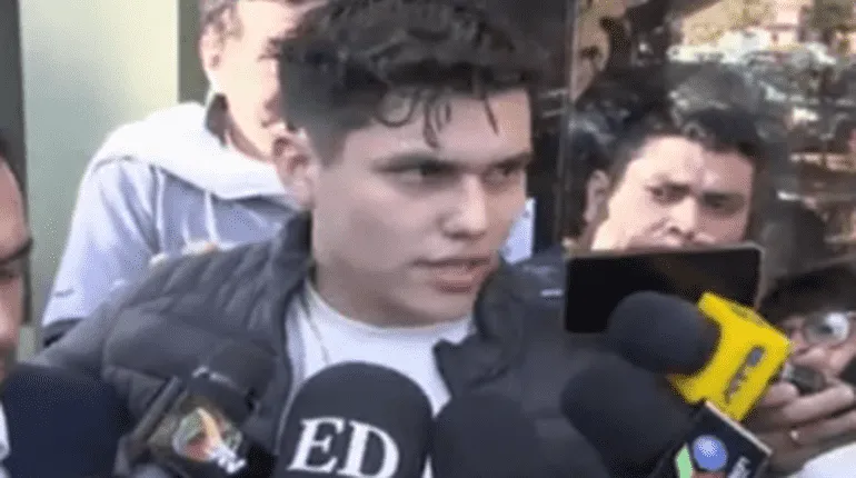 Liberan a tiktoker tras polémica por libertad de expresión en redes