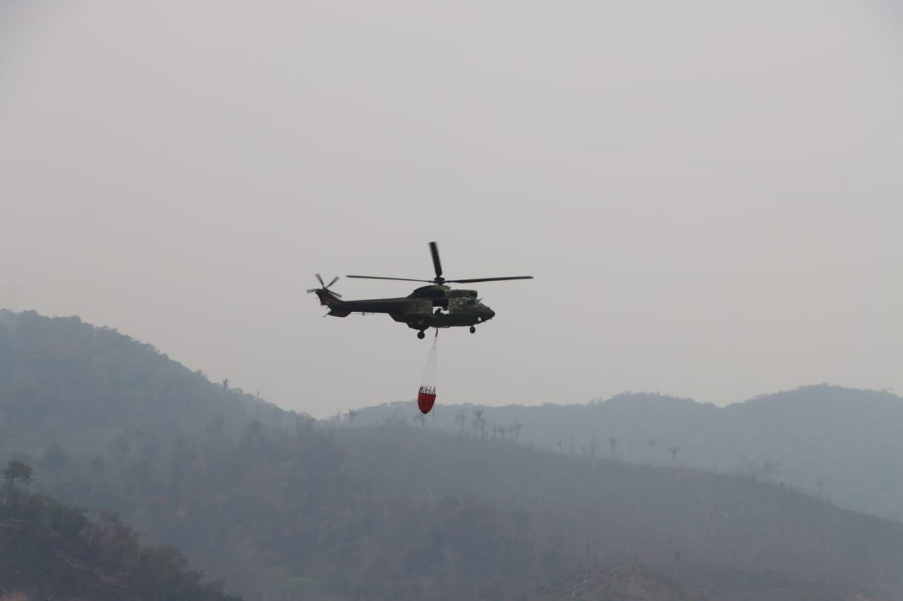 Gobierno transfiere Bs 20 millones a las FF.AA. para enfrentar incendios forestales