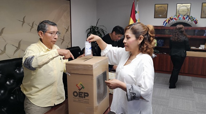 Voto en el exterior se reducirá de 32 a 21 países en las Elecciones Generales de 2025