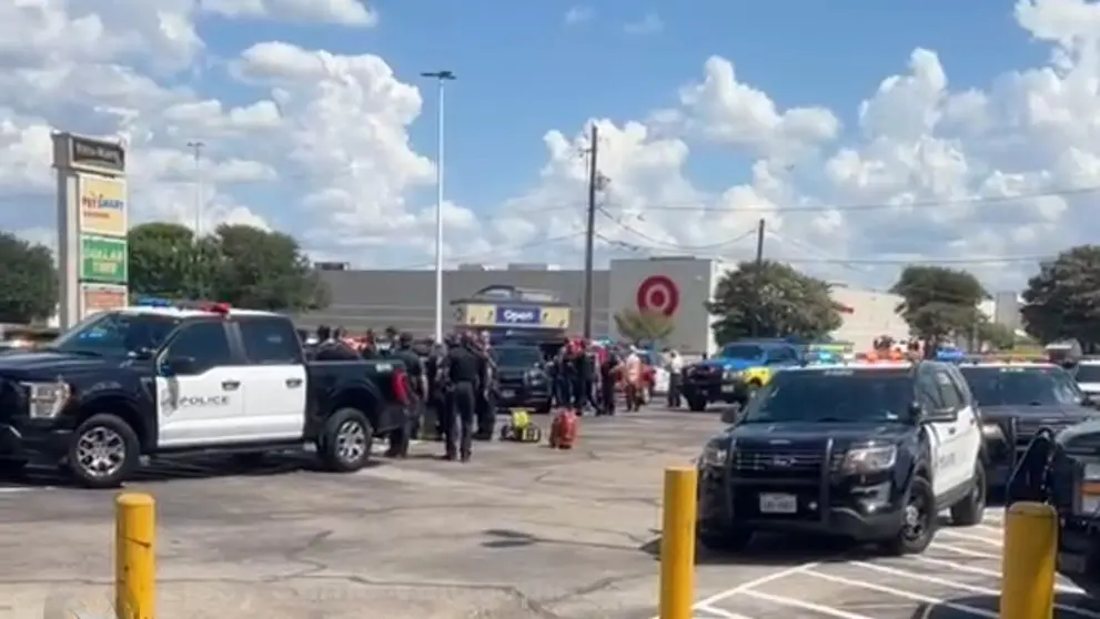 Tiroteo en tienda Target de Austin deja dos muertos y dos heridos
