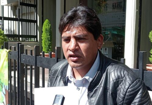 Siñani afirma que seguidores de Evo aceptaron reto de enfrentarlo a golpes