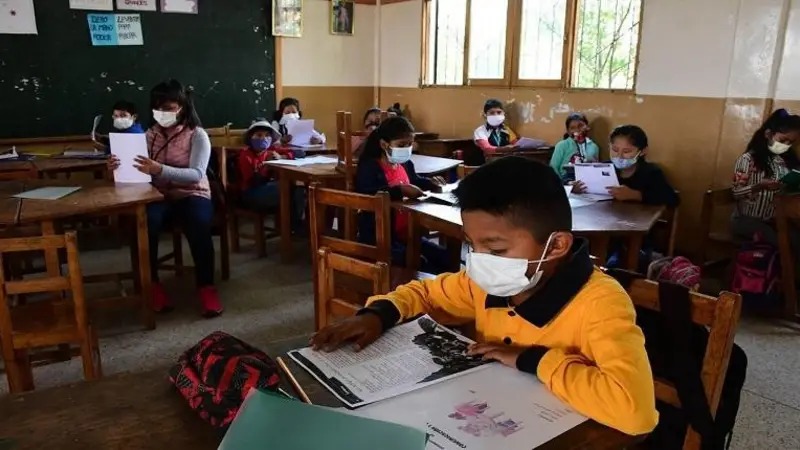 Clases presenciales desde este lunes: carnet de vacunación contra el sarampión no será requisito para ingresar