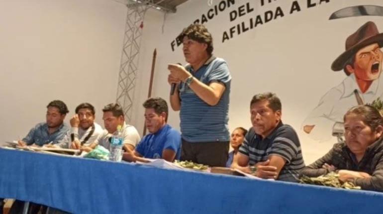 Evo no participará en las elecciones; seguidores anuncian resistencia al nuevo gobierno