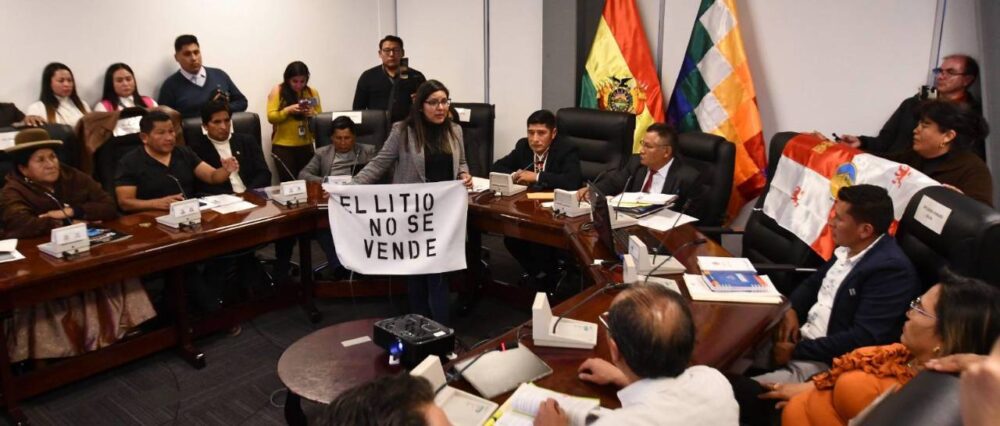 Diputados reinstalarán este lunes sesión sobre contrato de litio con empresa rusa