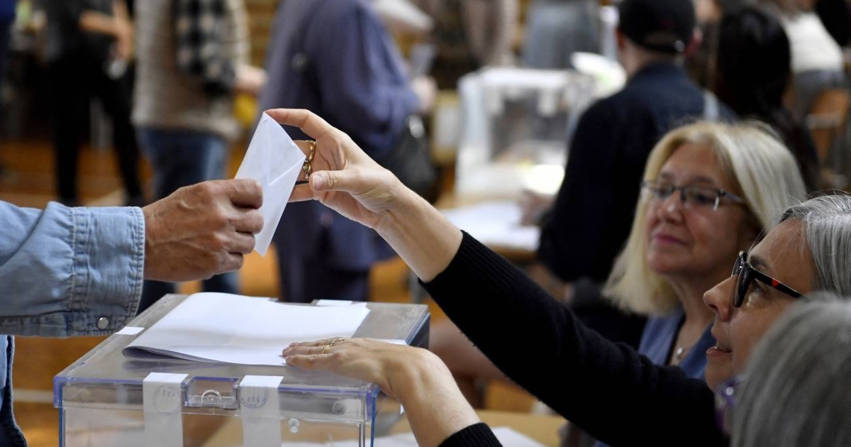 Barcelona se convierte en epicentro del voto boliviano en España durante las elecciones generales