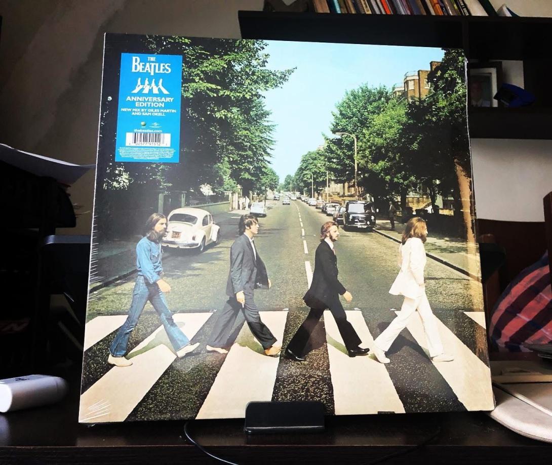 El vinilo celebra su día mundial y revive entre coleccionistas y nuevas generaciones