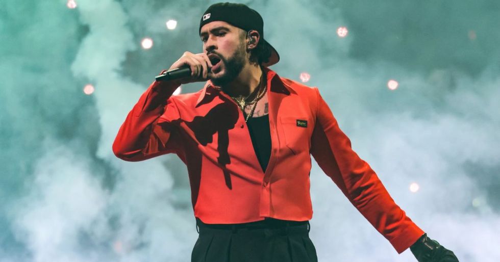 Bad Bunny bate récord de nominaciones a los Billboard latinos, seguido por Fuerza Regida