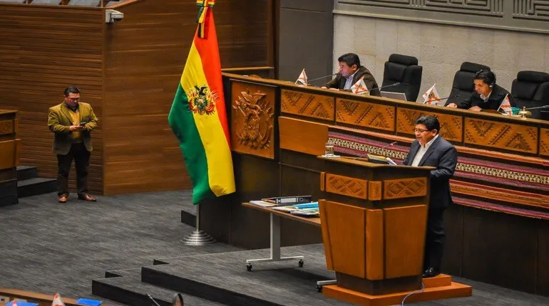 Senado aprueba ley para restablecer las atribuciones de fiscalización e interpelación de la Asamblea Legislativa