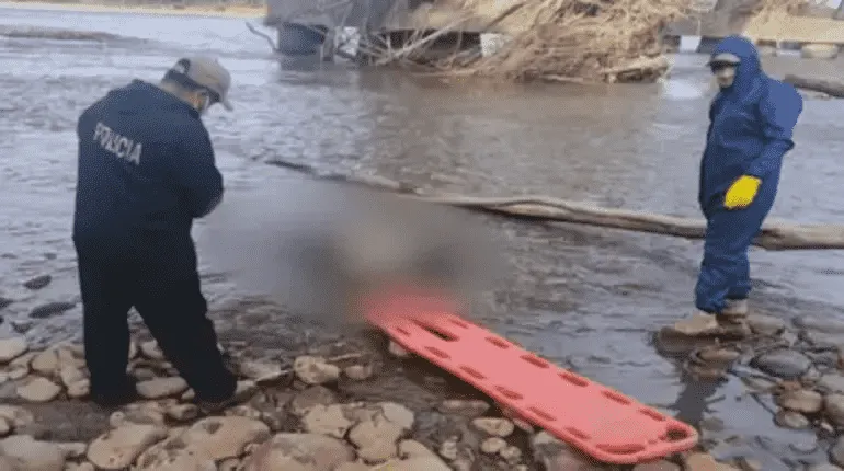 Encuentran cuerpo de hombre encadenado en el río Chimoré, Cochabamba
