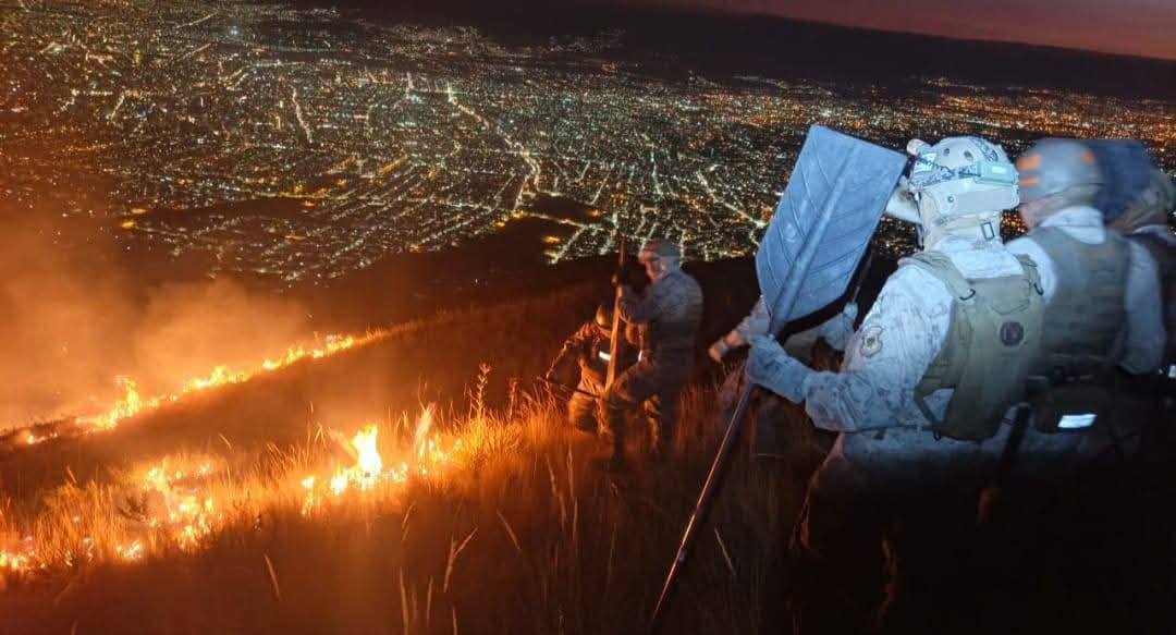 Incendio consume 3.500 hectáreas de pastizales y cultivos en Salinas