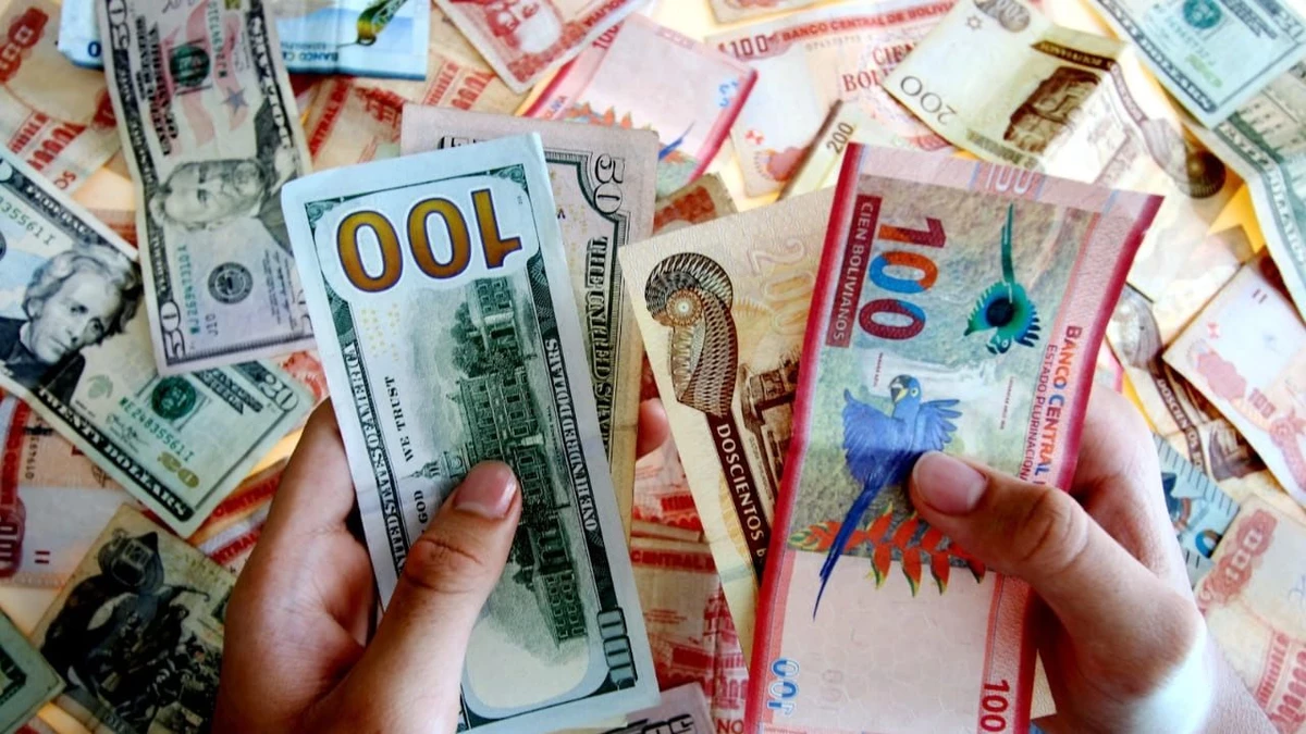 El dólar se estabiliza a la baja tras meses de volatilidad