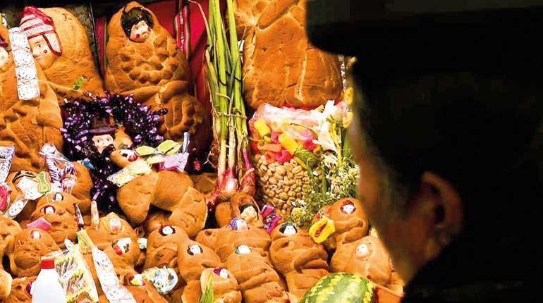 Conozca los precios del horneado de pan y masitas para Todos Santos 2025 en El Alto