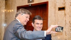 EE.UU. se abre a reactivar a la DEA en coordinación con el gobierno de Rodrigo Paz Pereira