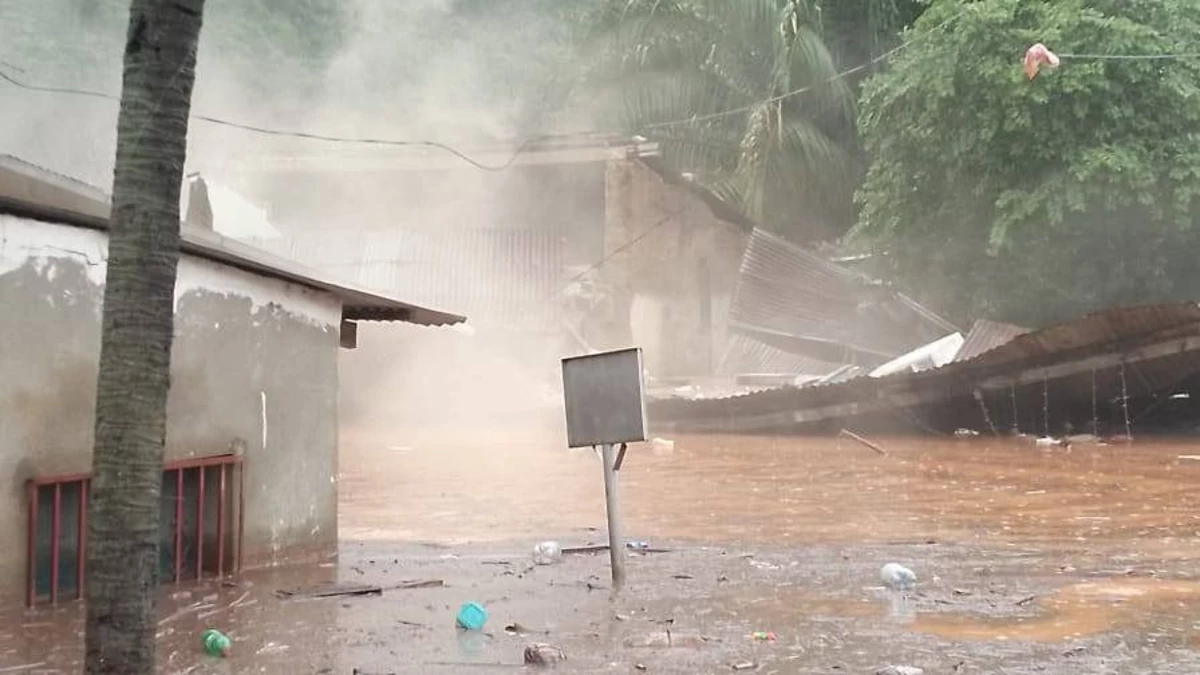 Denuncian a cooperativas chinas por inundaciones en Tipuani