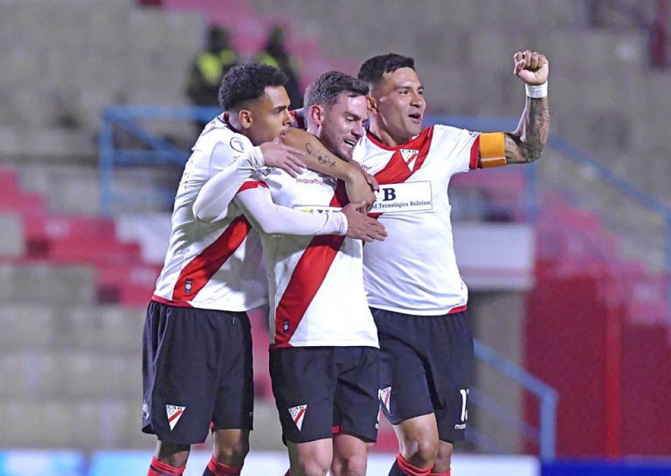 Always Ready se corona tetracampeón del fútbol boliviano tras golear 6-0 a Guabirá