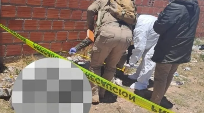 Encuentran el cuerpo de una mujer cerca de un basurero en la zona Ventilla de El Alto
