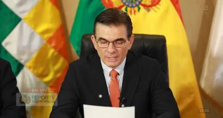 Paz promulga Ley Transitoria para renovar el TSE y agilizar la selección de vocales