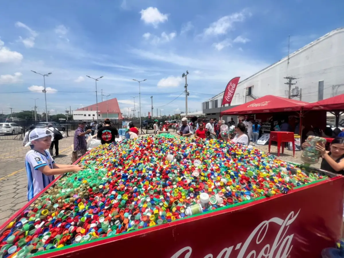 El Tapatón reúne toneladas de solidaridad para ayudar a niños con cáncer