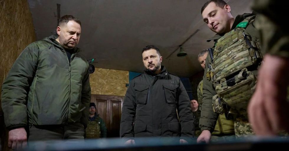 Aliados refuerzan apoyo militar a Ucrania mientras avanzan las negociaciones de paz