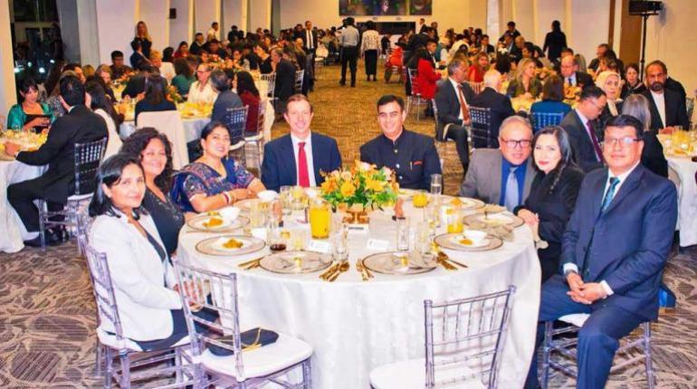 India celebra en Bolivia los 77 años de su Constitución