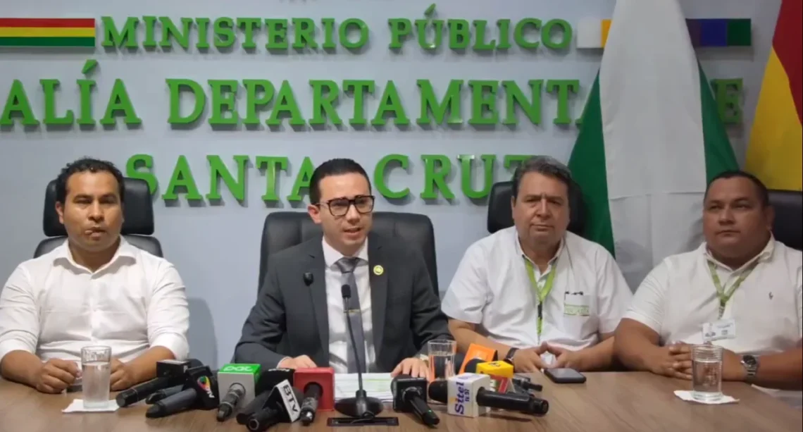 Fiscalía halla equipos para producir droga en galpón vinculado a juez investigado