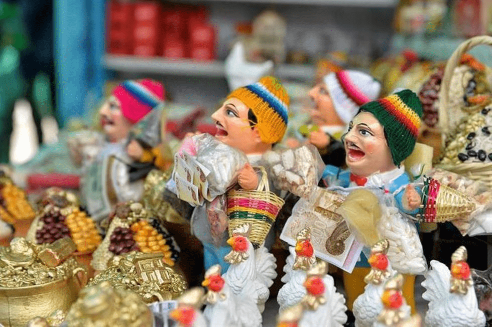 La Paz inaugura la Feria de la Alasita con llamado a proteger el patrimonio cultural