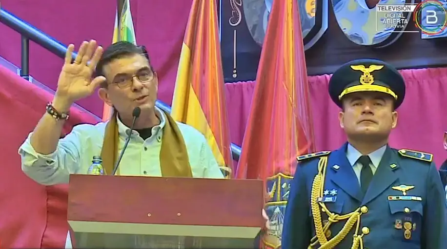 Paz advierte que los bloqueos alejan inversiones y frenan la proyección de Oruro