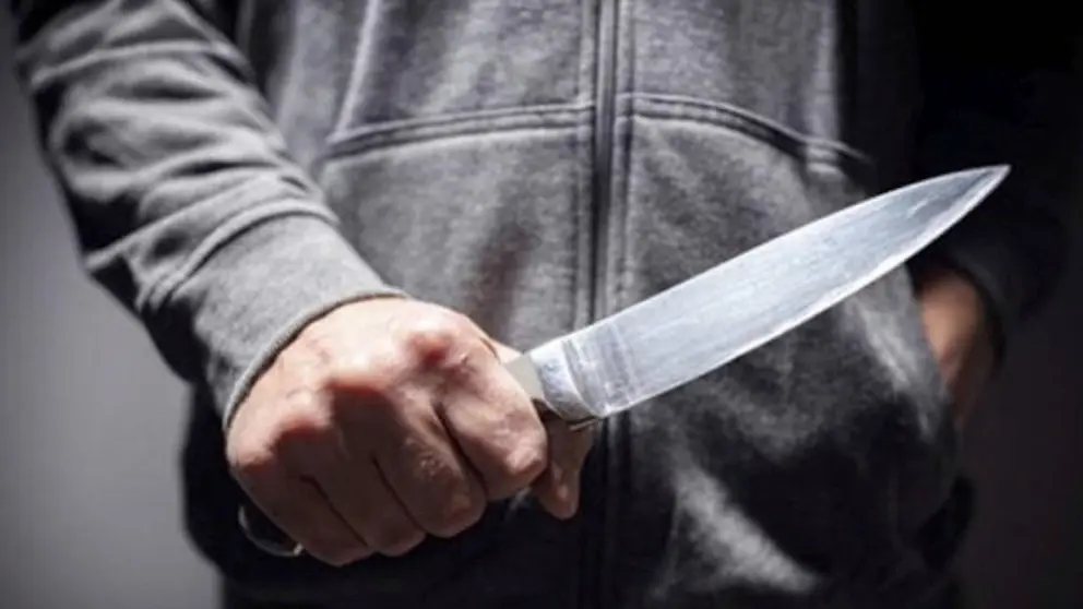 Adolescente aprehendido tras apuñalar a su madre en El Alto