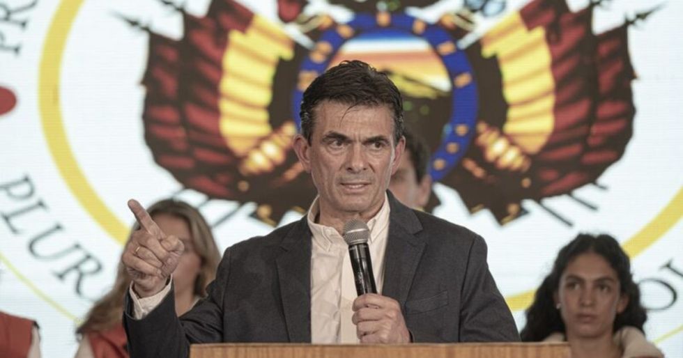 Rodrigo Paz acusa a la “vieja política” de intentar desestabilizar el país