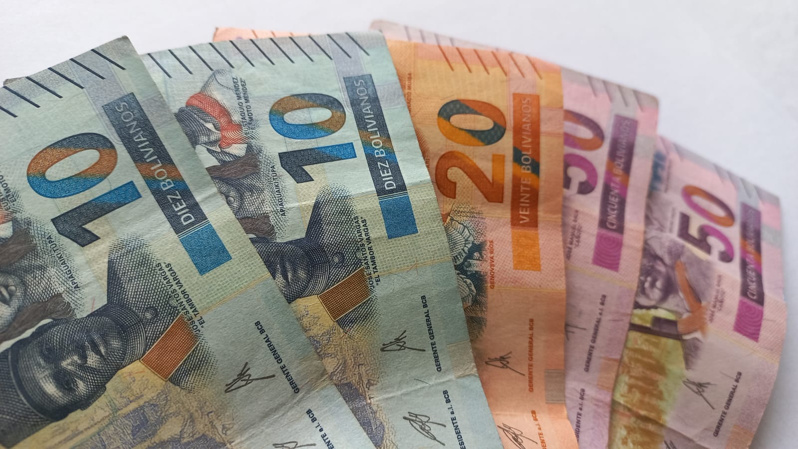 ASFI advierte no usar billetes de Bs 10, Bs 20 y Bs 50 de la Serie B; podrán ser canjeados si son legales