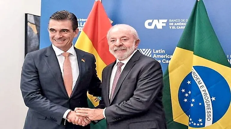 Rodrigo Paz y Lula sellan cinco acuerdos estratégicos en Brasil