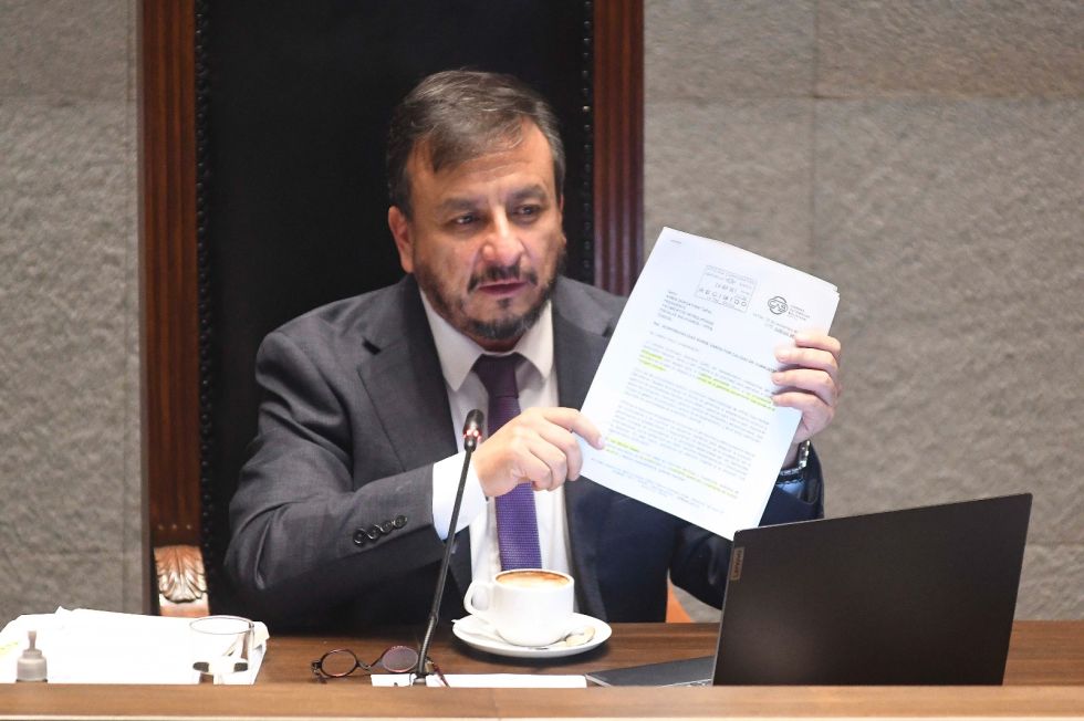 Ministro de Hidrocarburos informa al Senado sobre control de calidad del combustible