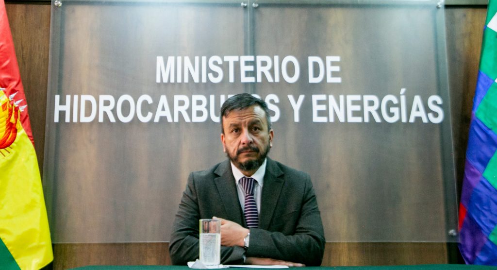 Ministro de Hidrocarburos dará informe en la Asamblea sobre la calidad del combustible