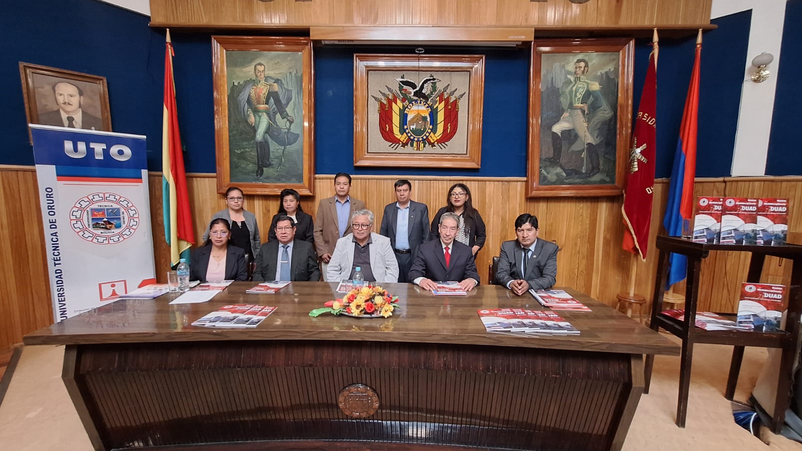 UTO recibe el Volumen 2 de la Revista Multidisciplinaria elaborada por la DUAD