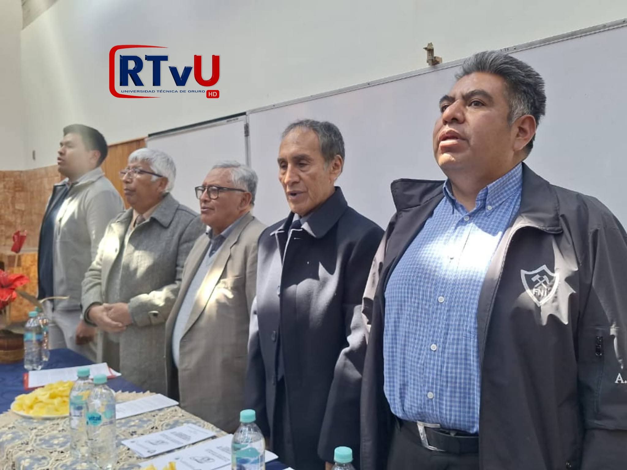 UTO conmemora el 52 aniversario del Departamento de Matemáticas de la FNI