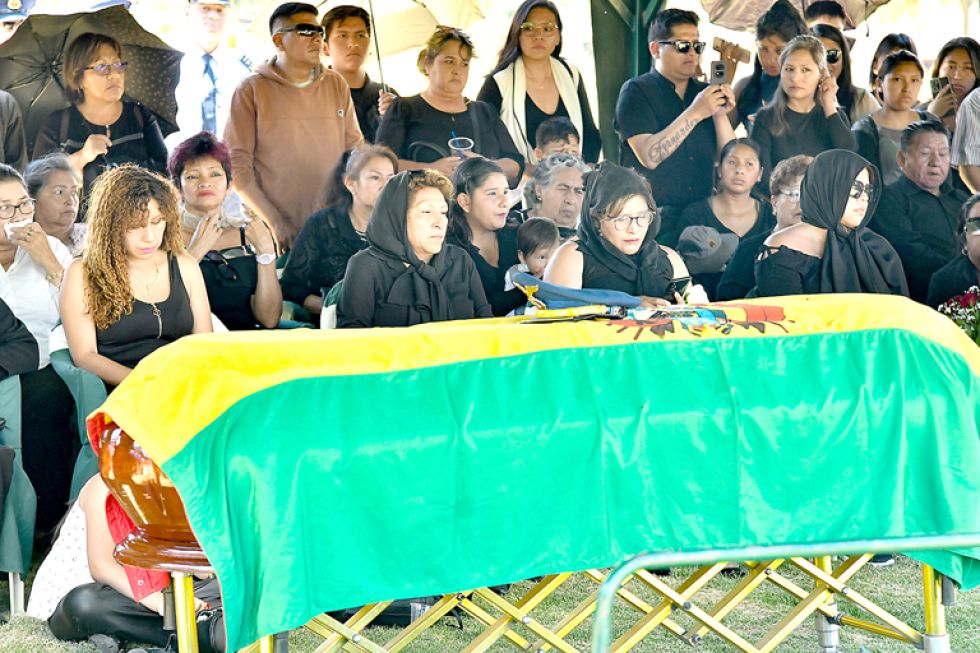 Piloto del Hércules declaró que los frenos no respondieron por pista congelada en El Alto