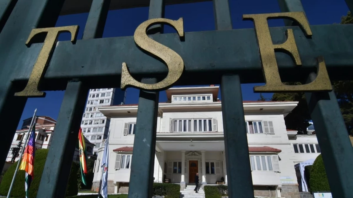 TSE pide responsabilidad ante cuestionamientos al sistema electoral