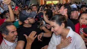 Dos mujeres son electas gobernadoras en Bolivia tras comicios subnacionales