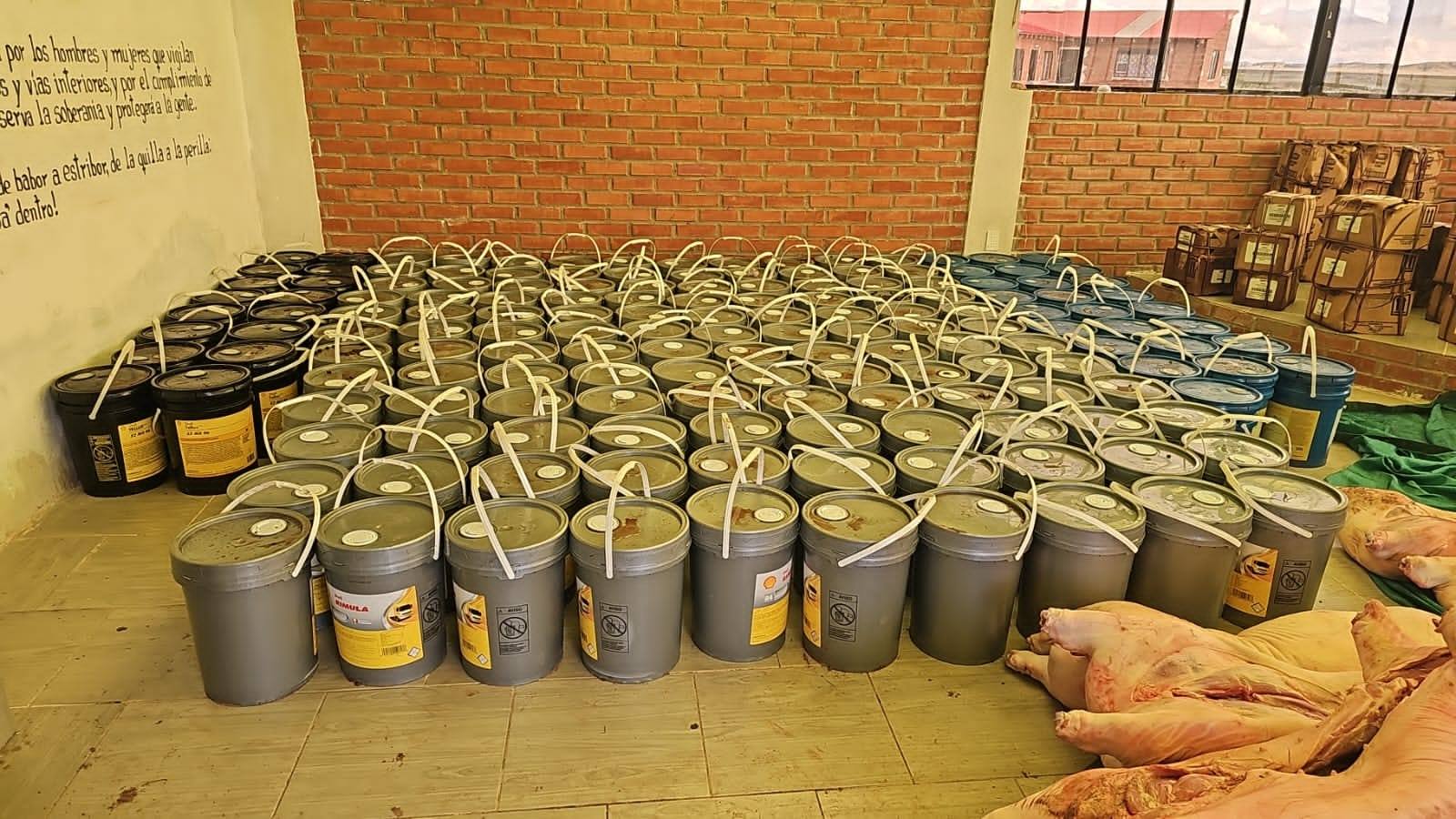 La Paz: Armada Boliviana incauta mercadería ilegal y afecta al contrabando en más de Bs 753 mil