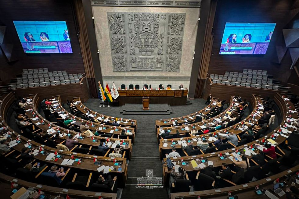 Remiten a Comisión de Constitución ternas para vocales electorales de La Paz