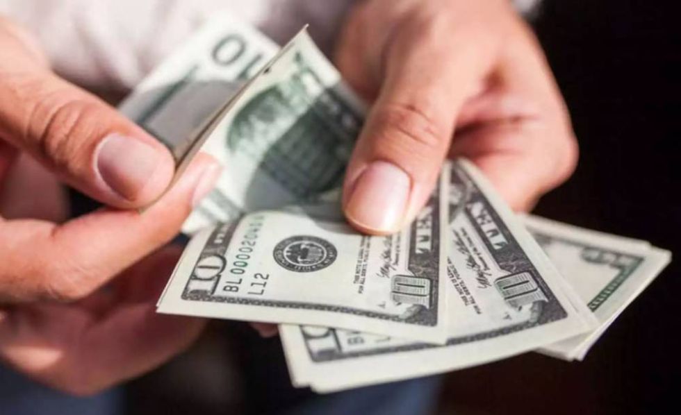 ASFI actualiza tarifas de transferencias y giros al exterior, fija comisiones y refuerza control para evitar cobros arbitrarios en el sistema financiero