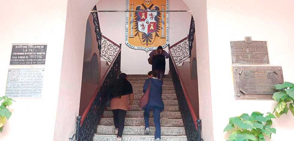 Alcaldía de Potosí inicia procesos por presuntas irregularidades en contrataciones