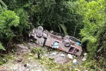 La Paz: Chofer de 22 años es detenido tras accidente fatal en la ruta a Apolo