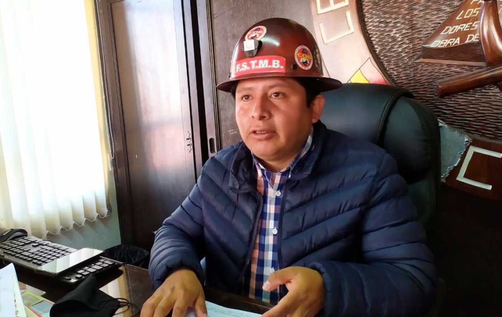 Justicia dicta detención domiciliaria en Oruro para el exdirigente Juan Carlos Huarachi